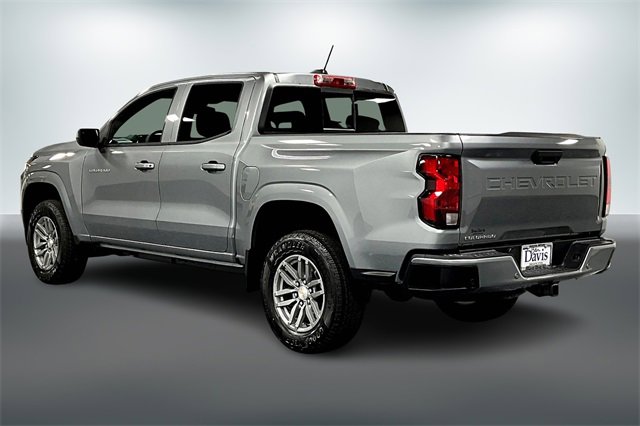 2026 Chevrolet Colorado LT photo 2
