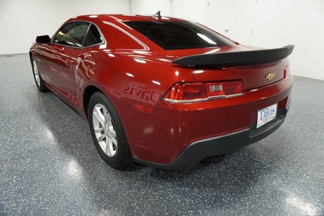 Used 2015 Chevrolet Camaro 2LS with VIN 2G1FB1E39F9113966 for sale in Auburn, IN