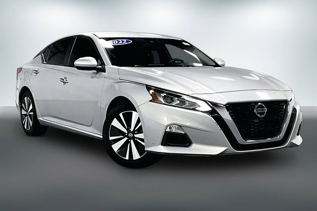 2022 Nissan Altima SV