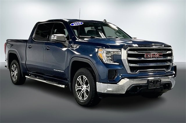 2019 GMC Sierra 1500 SLE's photo