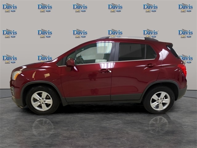 Used 2016 Chevrolet Trax LT with VIN 3GNCJLSB4GL238030 for sale in Auburn, IN