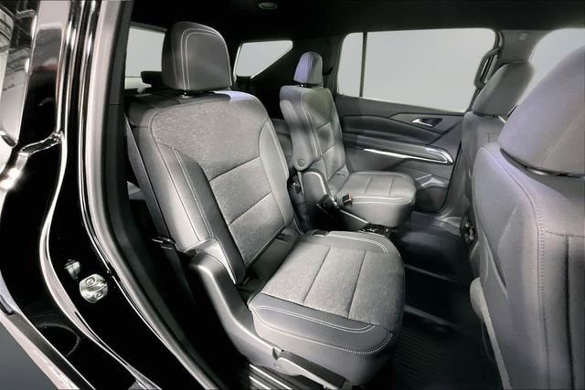 2026 Chevrolet Traverse LT - Photo 8