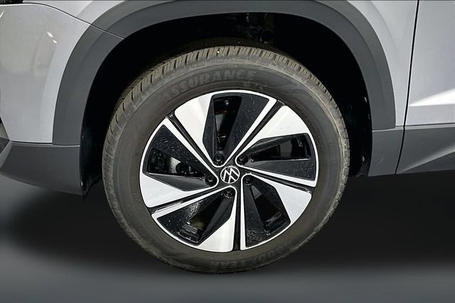 2025 Volkswagen Taos SE - Photo 28