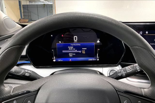 2025 Chevrolet Trax LT - Photo 13