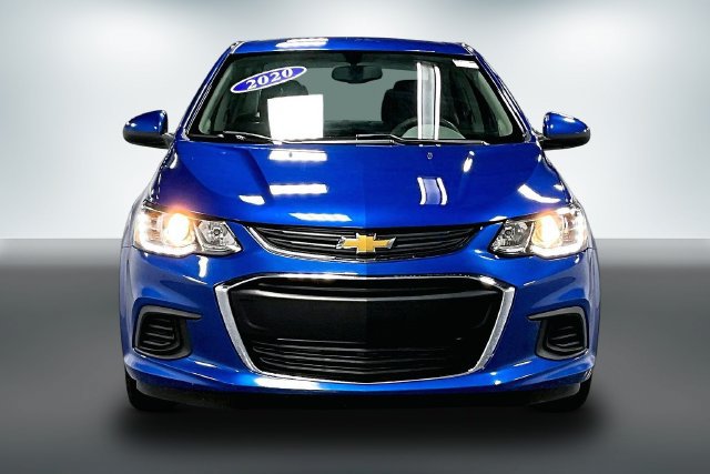 Used 2020 Chevrolet Sonic LT with VIN 1G1JD5SB4L4141471 for sale in Auburn, IN