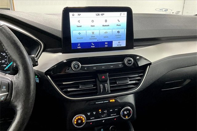 2020 Ford Escape SEL photo 4