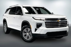 2026 Chevrolet Traverse LT SUV