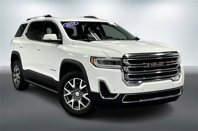2023 GMC Acadia SLE's photo
