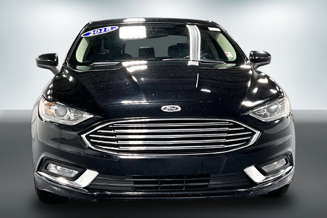 Used 2018 Ford Fusion SE with VIN 3FA6P0H71JR191118 for sale in Auburn, IN