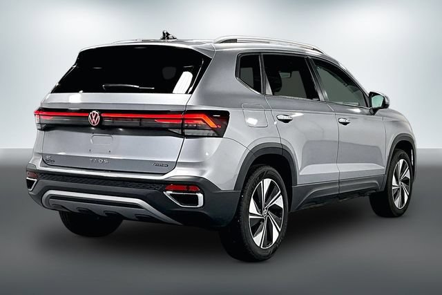 2025 Volkswagen Taos SE - Photo 7