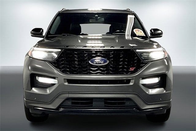 2020 Ford Explorer ST photo 2