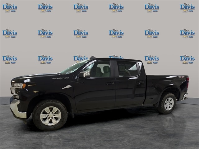 Used 2021 Chevrolet Silverado 1500 LT with VIN 1GCUYDED6MZ369346 for sale in Auburn, IN