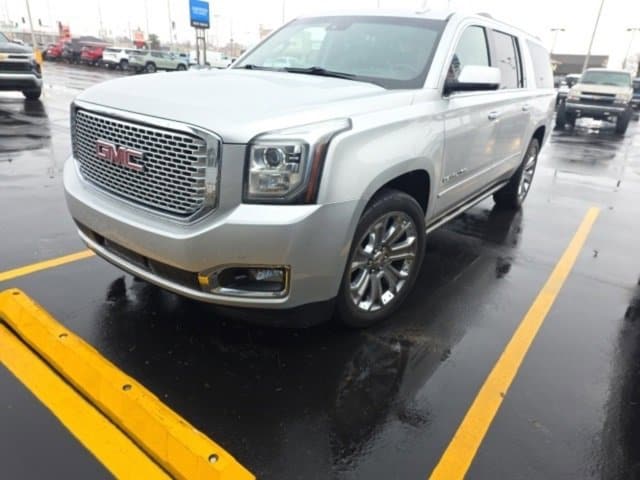 2015 GMC Yukon XL Denali's photo