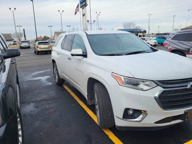 2020 Chevrolet Traverse Premier's photo