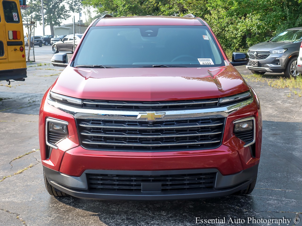 2026 Chevrolet Traverse LT - Photo 2