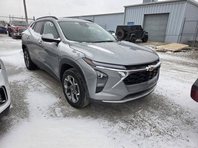 2025 Chevrolet Trax LT's photo