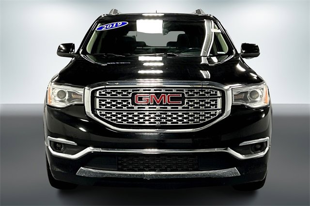2019 Gmc Acadia Denali photo 2