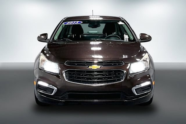 Used 2015 Chevrolet Cruze 1LT with VIN 1G1PC5SBXF7116848 for sale in Auburn, IN