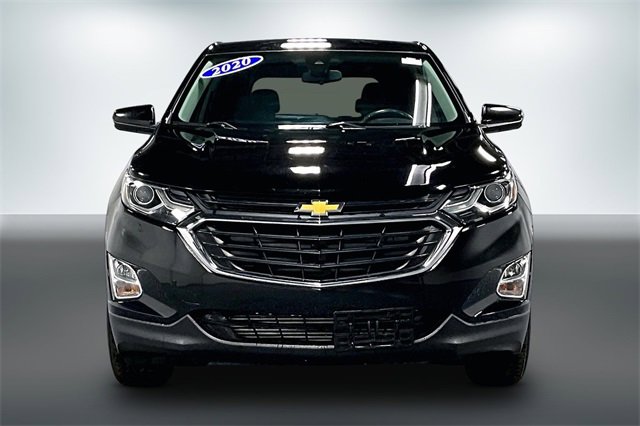 Used 2020 Chevrolet Equinox LT with VIN 2GNAXUEV5L6229305 for sale in Auburn, IN