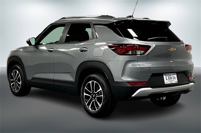 2026 Chevrolet Trailblazer LT photo 3