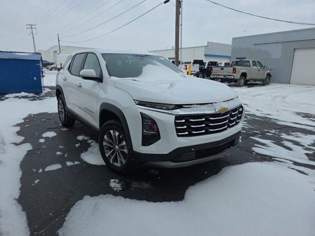 2025 Chevrolet Equinox LT's photo