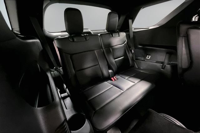 2023 Ford Explorer ST - Photo 25