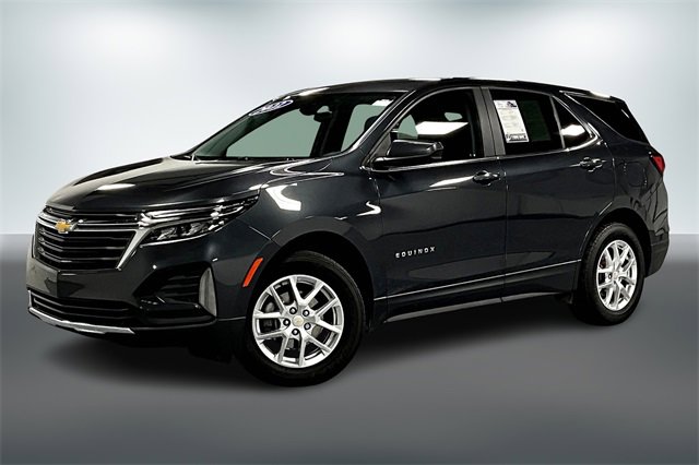 2022 Chevrolet Equinox LT photo 3