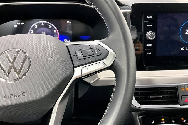 2025 Volkswagen Taos SE - Photo 12