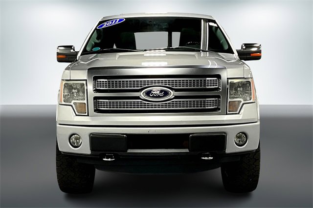 2011 Ford F-150 Platinum photo 2