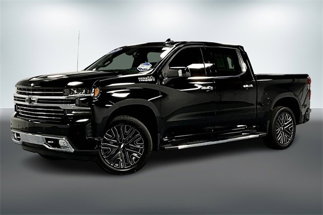2019 Chevrolet Silverado 1500 High Country photo 3