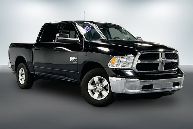 2023 RAM Ram 1500 Classic SLT