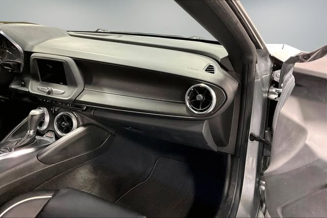 2023 Chevrolet Camaro 1LT - Photo 22