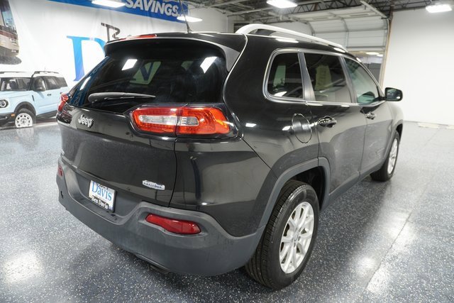 2014 Jeep Cherokee Latitude photo 2