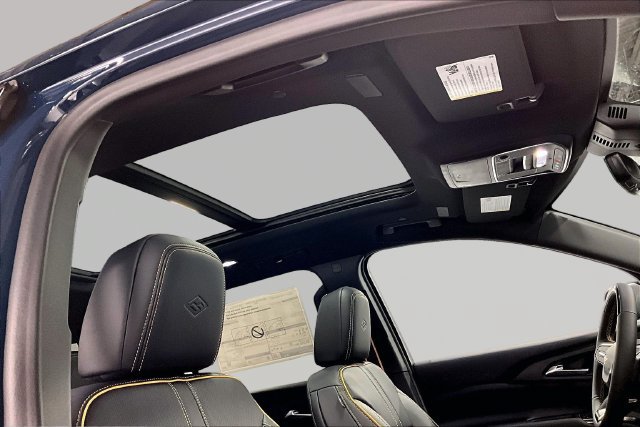 2027 Chevrolet Traverse High Country - Photo 3