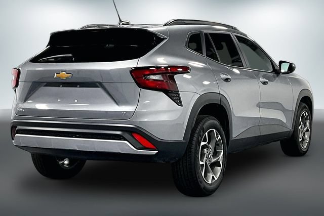 2025 Chevrolet Trax LT - Photo 7