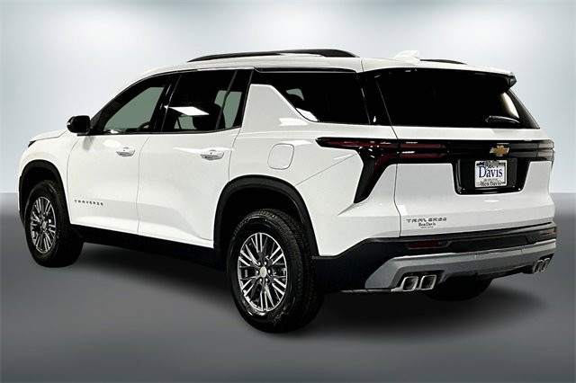 2026 Chevrolet Traverse photo 3