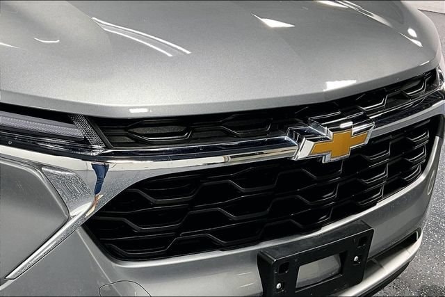 2025 Chevrolet Trax LT - Photo 28