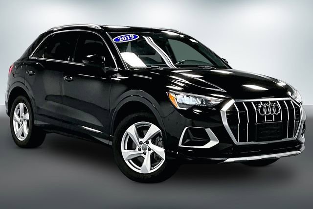 2019 Audi Q3 Premium