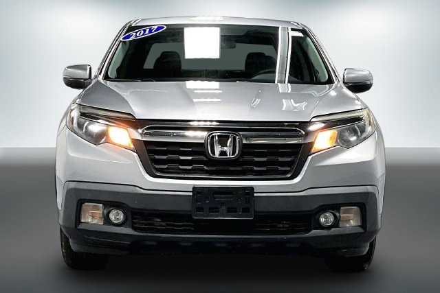 Used 2017 Honda Ridgeline RTS with VIN 5FPYK3F45HB035467 for sale in Auburn, IN