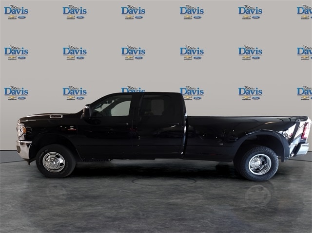 Used 2024 RAM Ram 3500 Pickup Tradesman with VIN 3C63RRGL4RG110007 for sale in Auburn, IN