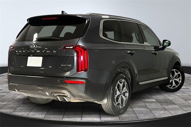 2020 Kia Telluride EX photo 3