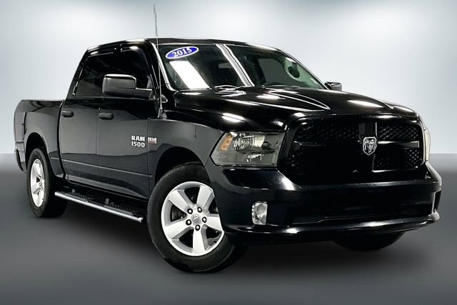 2015 RAM 1500 Express Crew Cab's photo