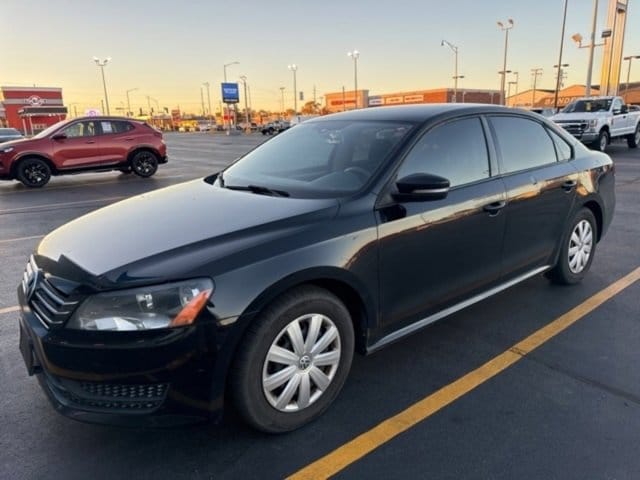 2013 Volkswagen Passat S