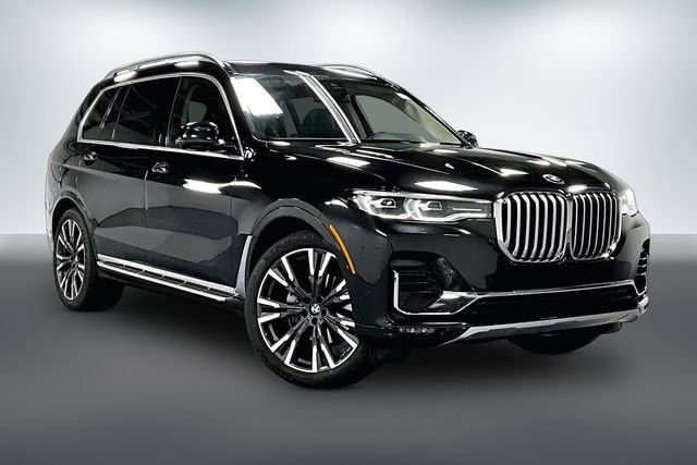 2022 BMW X7 xDrive40i's photo