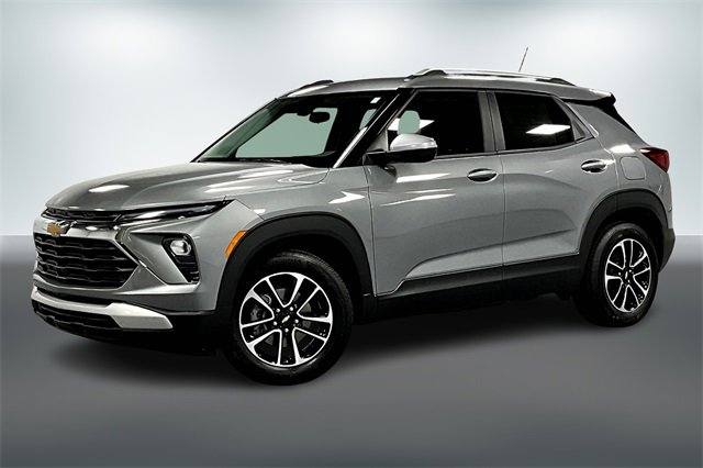 2026 Chevrolet Trailblazer LT photo 2