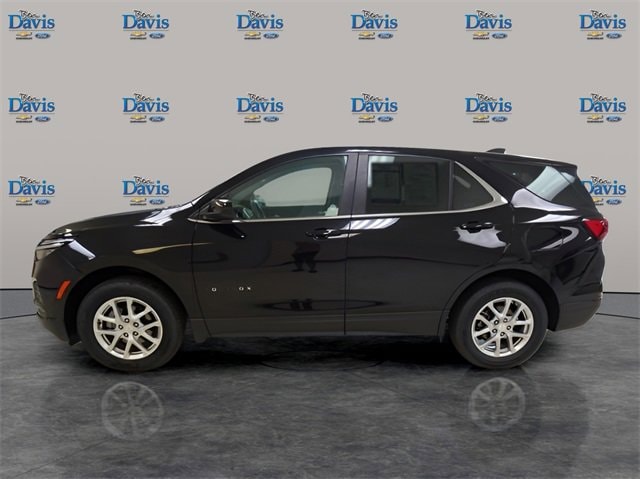 Used 2022 Chevrolet Equinox LT with VIN 3GNAXUEV7NL208745 for sale in Auburn, IN