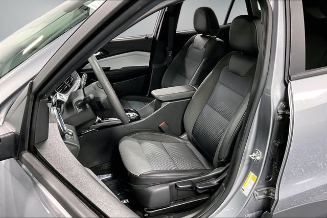 2025 Chevrolet Trax LT - Photo 19