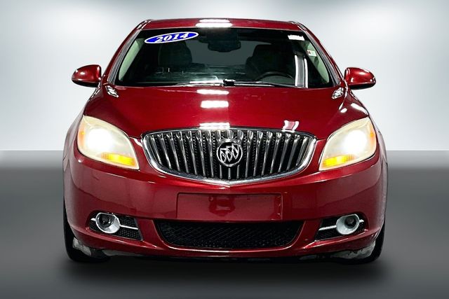 Used 2014 Buick Verano 1SD with VIN 1G4PP5SK5E4122094 for sale in Auburn, IN