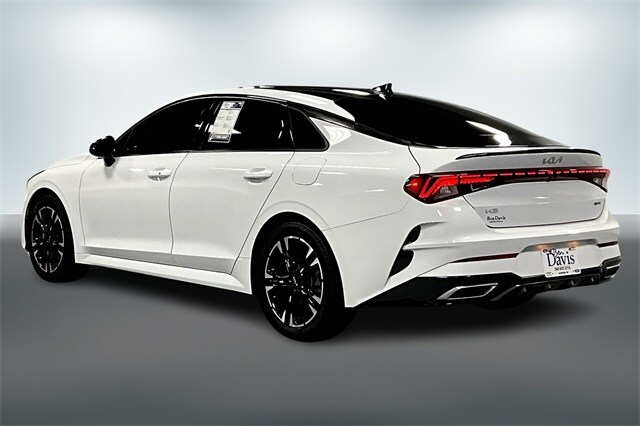 2024 Kia K5 GT-Line photo 4