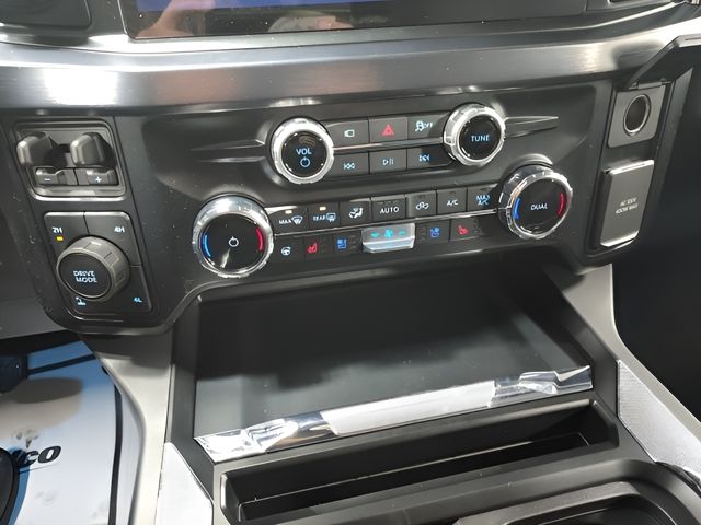 2025 Ford F-250 Super Duty Lariat - Photo 11